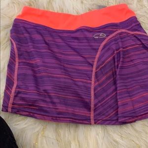 Used champion skirt girls (7-8)